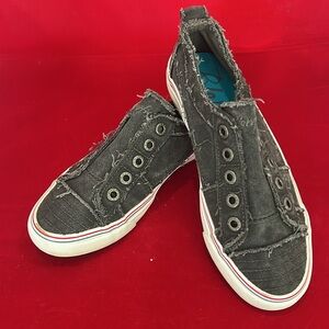 Blowfish slip on sneaker